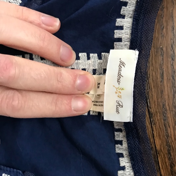 Meadow Rue Anthropologie flowing tank top XS - Picture 5 of 7